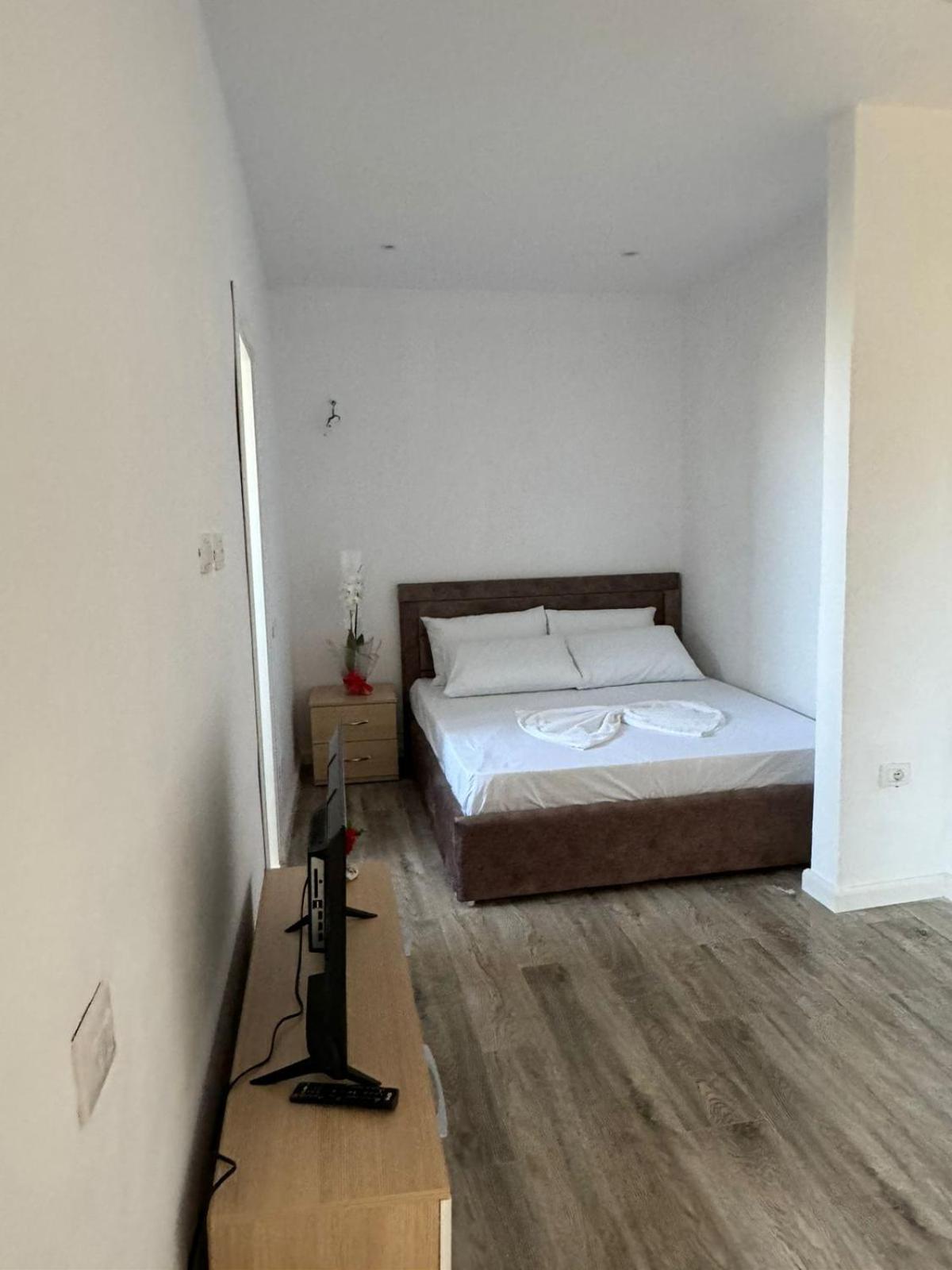 Vila Bleta Vlorë Buitenkant foto